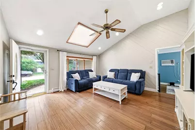 115 Argyle Avenue, Selden, NY 11784 - Photo 4