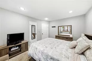 115 Argyle Ave, Selden, NY 11784 - Photo 18