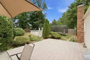 115 Argyle Ave, Selden, NY 11784 - Photo 26