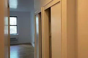 221 E 76th St, New York, NY 10021 - Photo 8