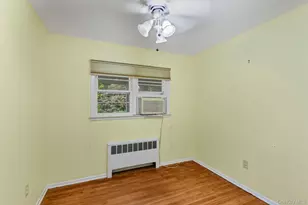 75 Cove Rd, Huntington, NY 11743 - Photo 18