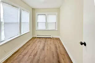302 W Hudson St, Long Beach, NY 11561 - Photo 10