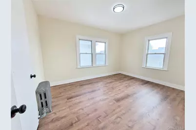 302 W Hudson Street, Long Beach, NY 11561 - Photo 26