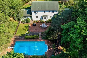 1 Gaul Rd N, Setauket, NY 11733 - Photo 2