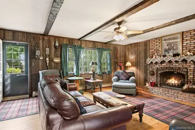 1 Gaul Road N, Setauket, NY 11733 - Photo 12