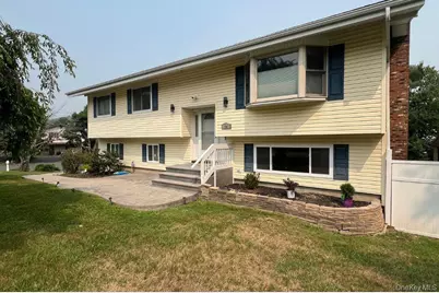 24 Beth Drive, Middletown, NY 10941 - Photo 1