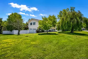 24 Beth Dr, Middletown, NY 10941 - Photo 4