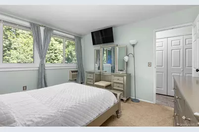 1 Wyndover Woods Lane #10, White Plains, NY 10603 - Photo 8