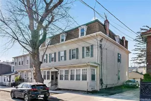 15-24 124th St, College Point, NY 11356 - Photo 2