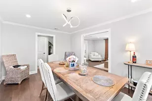 336 Grand Central Ave, Amityville, NY 11701 - Photo 12