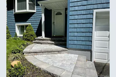 84 Ocean Avenue, Northport, NY 11768 - Photo 2