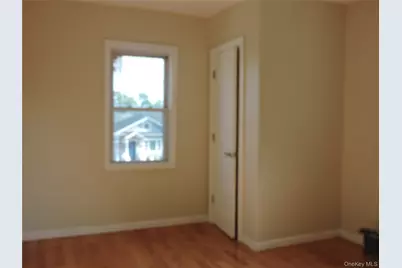 47 Hillside Avenue, Freeport, NY 11520 - Photo 4
