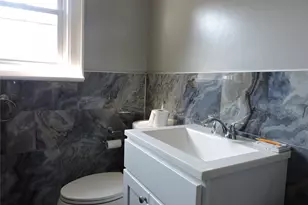 47 Hillside Ave, Freeport, NY 11520 - Photo 10