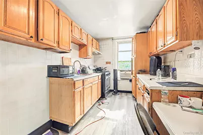 1661 E 172nd Street, Bronx, NY 10472 - Photo 26