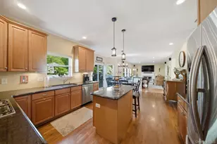 19 Sweetgum Ln, Miller Place, NY 11764 - Photo 50