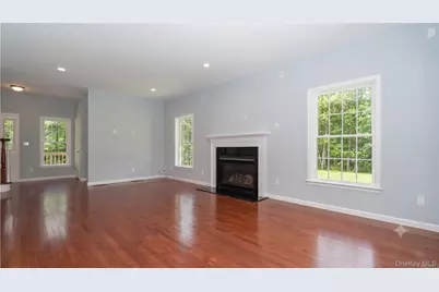 5 Harrier Ridge Drive, Wallkill, NY 12589 - Photo 10