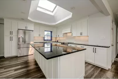 920 9th Street, West Babylon, NY 11704 - Photo 6