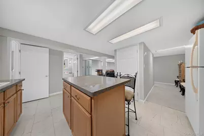 1755 Grand Avenue, Merrick, NY 11566 - Photo 28