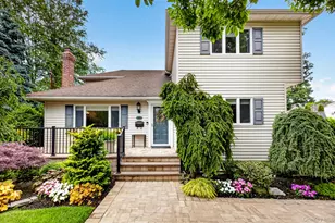 1755 Grand Ave, Merrick, NY 11566 - Photo 2