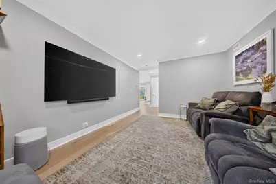1755 Grand Avenue, Merrick, NY 11566 - Photo 20