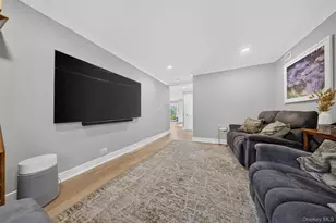 1755 Grand Ave, Merrick, NY 11566 - Photo 20