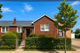 124-02 Sutter Ave, Ozone Park, NY 11420 - Photo 4