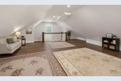 1827 Hering Avenue, Bronx, NY 10461 - Photo 22