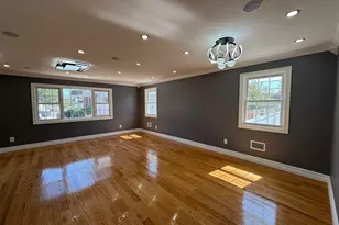 146-02 180th St, Jamaica, NY 11434 - Photo 8