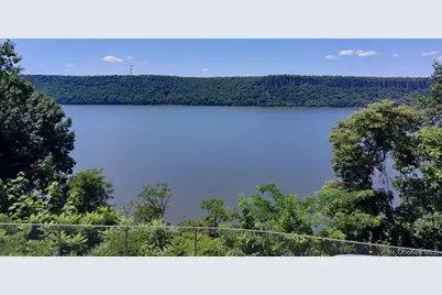 679 Warburton Avenue #1L, Yonkers, NY 10701 - Photo 4