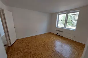 679 Warburton Ave, Yonkers, NY 10701 - Photo 10