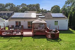 101 Gainsborough Rd, Holbrook, NY 11741 - Photo 42