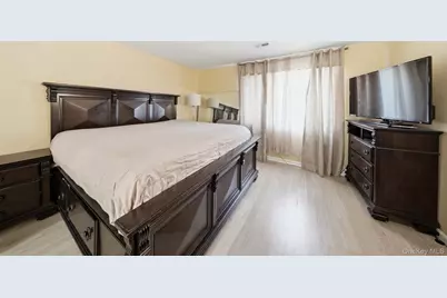 15 Park Avenue #204B, Spring Valley, NY 10977 - Photo 16