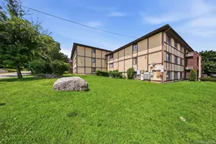 15 Park Ave, Spring Valley, NY 10977 - Photo 2
