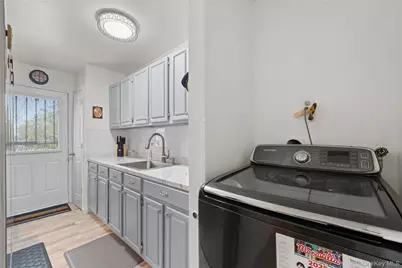 288 Cypress Avenue, Bronx, NY 10454 - Photo 8