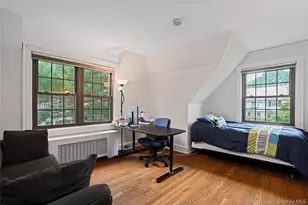 8 Ritchey Pl, White Plains, NY 10605 - Photo 16