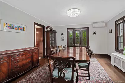 8 Ritchey Place, White Plains, NY 10605 - Photo 8