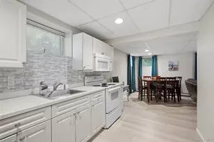 104 Lincoln Blvd, Hauppauge, NY 11788 - Photo 22