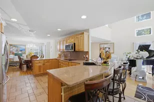 104 Lincoln Blvd, Hauppauge, NY 11788 - Photo 6