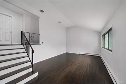 63 Waterbury Parkway, Cortlandt Manor, NY 10567 - Photo 4
