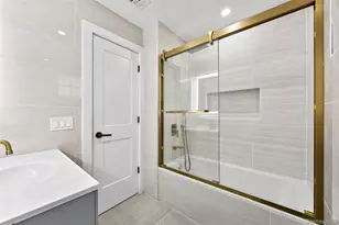 115 Marguerite Ave, Elmont, NY 11003 - Photo 24