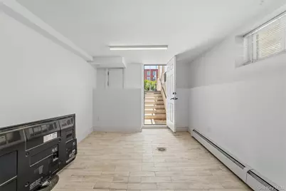 208 Third Avenue, Pelham, NY 10803 - Photo 42