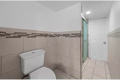21216 Nashville Boulevard, Cambria Heights, NY 11411 - Photo 10