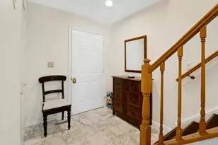308 Half Moon Bay Dr, Croton on Hudson, NY 10520 - Photo 8