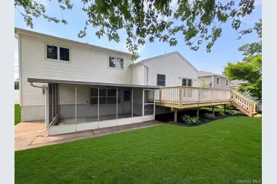 128 James Street, Massapequa, NY 11758 - Photo 24