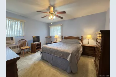128 James Street, Massapequa, NY 11758 - Photo 18