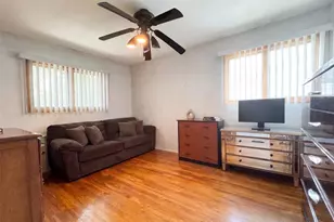 128 James St, Massapequa, NY 11758 - Photo 20
