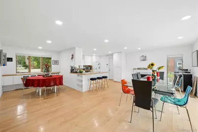 185 Inlet Lane, Greenport, NY 11944 - Photo 16