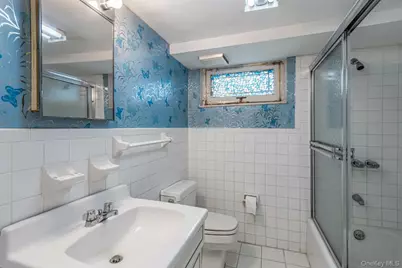 8315 264th Street, Glen Oaks, NY 11004 - Photo 22