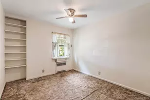 83-15 264th St, Glen Oaks, NY 11004 - Photo 16