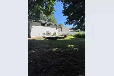 11 Foley Place, Huntington Station, NY 11746 - Photo 18